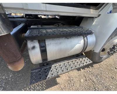 International 4400 Right Fuel Tank