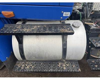 International 8600 Fuel Tank