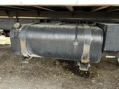 Isuzu FTR Fuel Tank