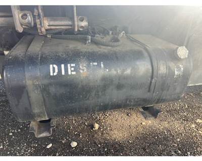 Isuzu FTR Fuel Tank