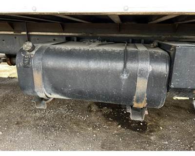 Isuzu FTR Fuel Tank