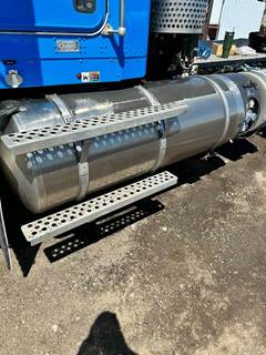 Kenworth T800 Left Fuel Tank