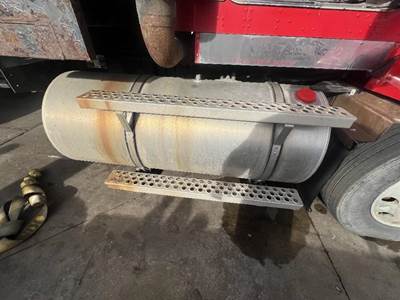Kenworth T800 Right Fuel Tank