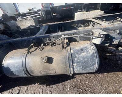 UD UD1800 Fuel Tank for a Ud Truck UD1800