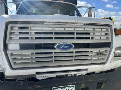 Ford F-700 Grille for a Ford F700