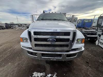 Ford F-750 Grille for a Ford F750