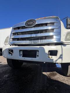 Hino 338 Grille