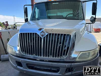 International 4300 Grille