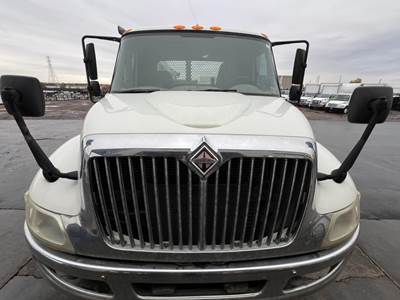 International 4300 Grille