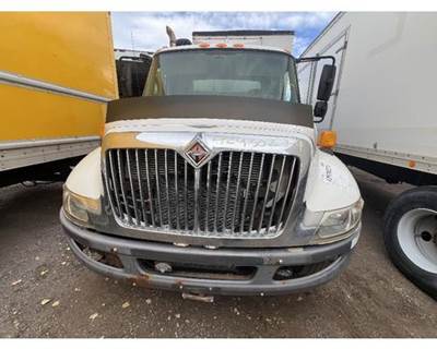 International 4300 Grille