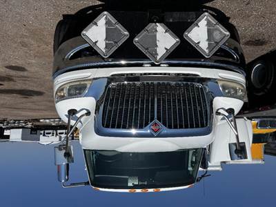 International 4400 Grille