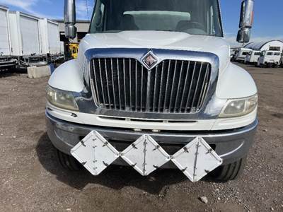 International 4400 Grille