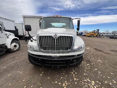 International 4400 Grille