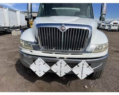 Used 2007 International 4400 Grille Assembly