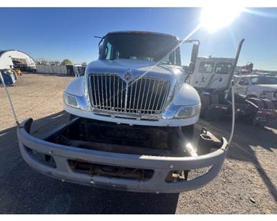 Used 2012 International 4400 Grille Assembly