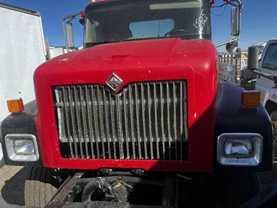 International Paystar 5500i Grille for a International 5500I