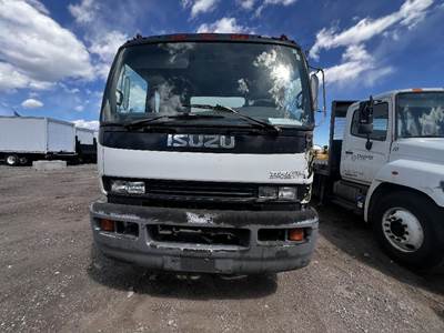 Isuzu FTR Grille