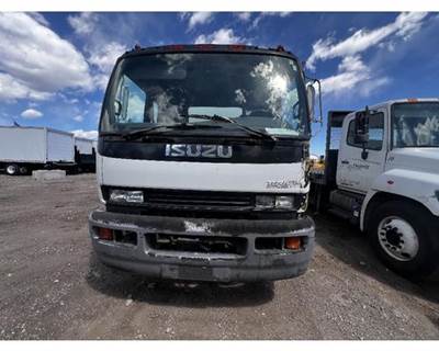 Isuzu FTR Grille