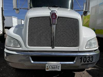 Kenworth T270 Grille