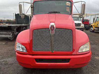 Kenworth T270 Grille