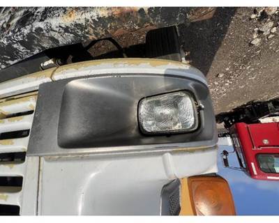 Chevrolet C4 Headlight Assembly