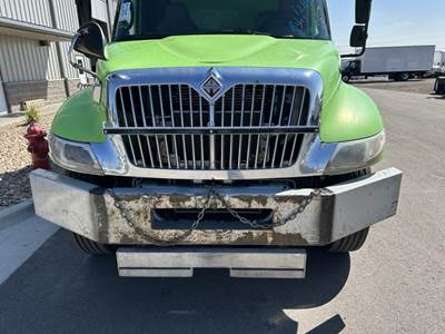 International 4300 Headlight Assembly