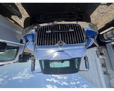 International 4400 Headlight Assembly