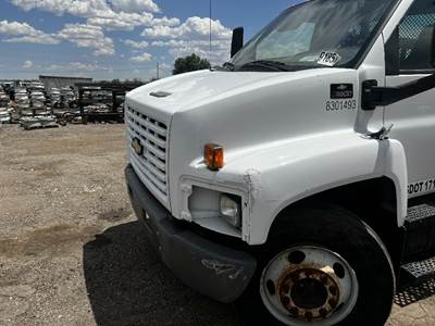 Chevrolet C6500 Hood