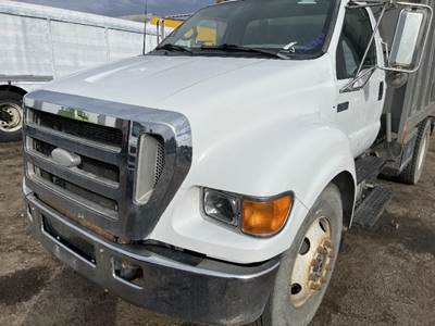 Ford F-650 Hood for a Ford F650