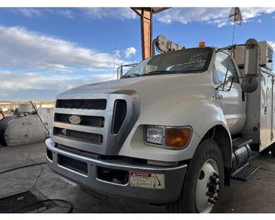 Used 2007 Ford F-750 Complete Hood Assembly