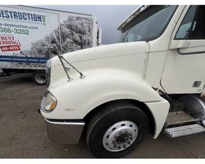 Used 2010 Freightliner Columbia Complete Hood Assembly with Grille and Headlights