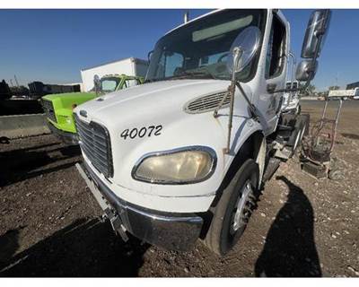 2006 Freightliner M2 106 Complete Hood Assembly with Grille and Headlights