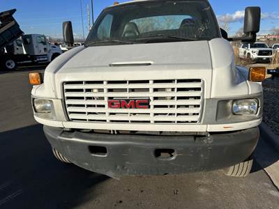 GMC C5500 Hood
