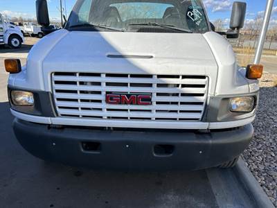 GMC C5500 Hood