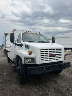 GMC C6500 Hood