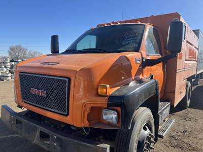 GMC C6500 Hood