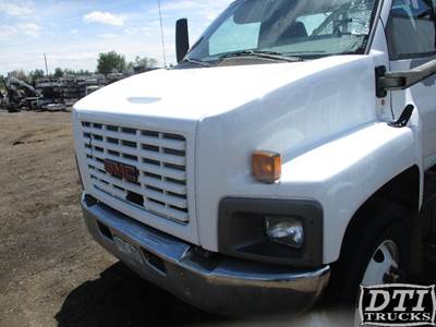 GMC C7500 Hood