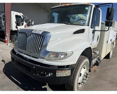 Used 2017 International 4400 Complete Hood Assembly with Grille and Headlights