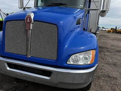 Kenworth T270 Hood