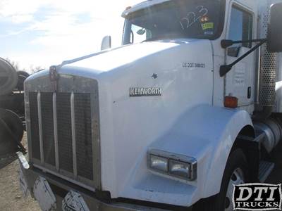 Kenworth T800 Hood