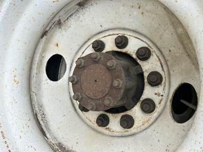 Ford F-750 Hub for a Ford F750