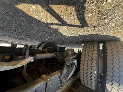 Freightliner M2 106 Hub