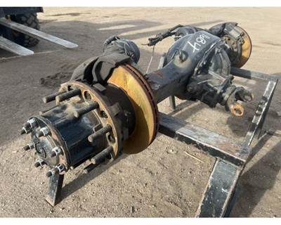 Freightliner M2 106 Hub