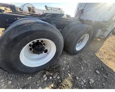 Freightliner M2 106 Hub