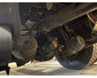 Freightliner M2 106 Hub