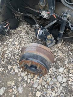 International 4300 Right Hub