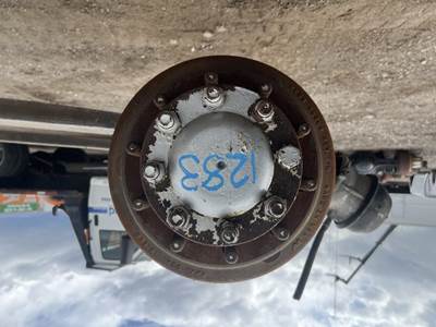 International 4300 Hub