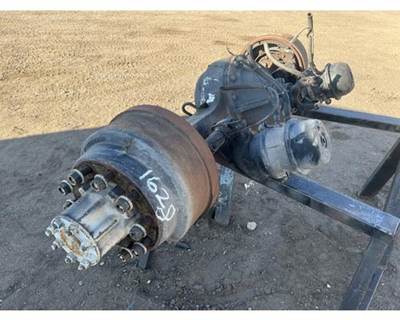 International 4300 Hub
