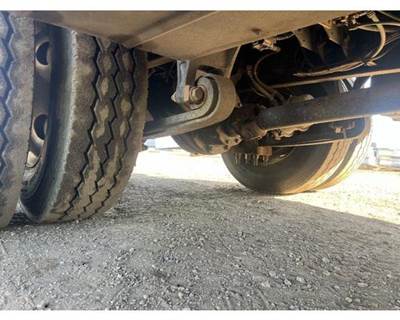 International 4400 Hub