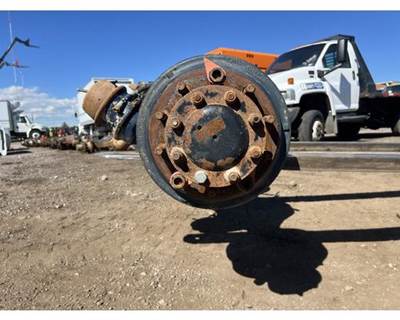 International 7500 Hub